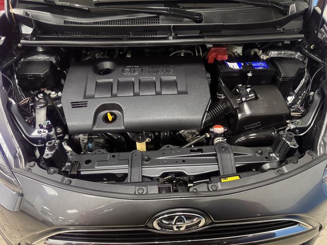 SIENTA 1.8  第10張相片