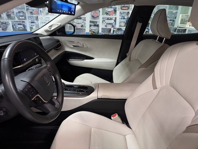 CROWN 2.4  第7張相片