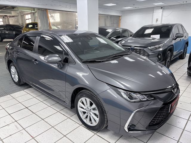 ALTIS 1.8  第4張相片