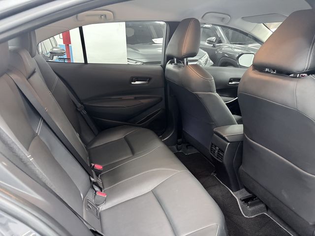 ALTIS 1.8  第8張相片