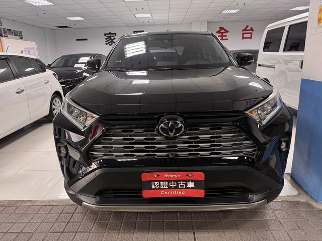 RAV4 2.0  第2張相片