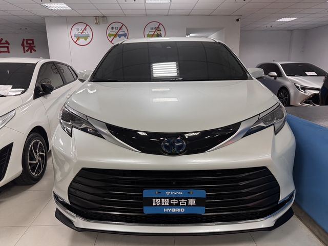 SIENNA 2.5HV  第2張相片