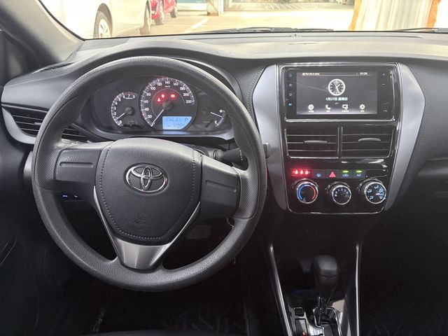 YARIS 1.5  第7張相片