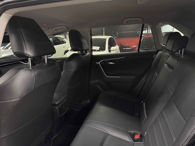 RAV4 2.5 HV  第8張相片