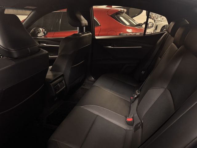 CAMRY 2.0  第8張相片