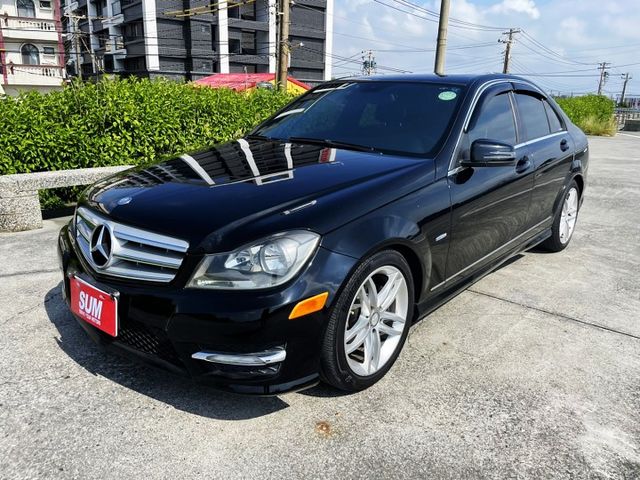 誠宏嚴選2012年C250 1.8cc 原版件 電動記憶椅/電熱椅/電動天窗/雙區恆溫空調/HK環繞音響  第1張相片