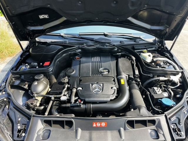誠宏嚴選2012年C250 1.8cc 原版件 電動記憶椅/電熱椅/電動天窗/雙區恆溫空調/HK環繞音響  第16張相片