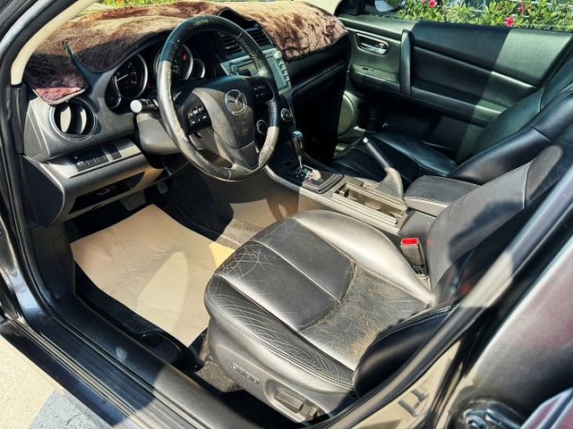 誠宏嚴選2010年Mazda6 2.0cc 豪華版 定速/雙電動椅/雙恆溫空調  第12張相片