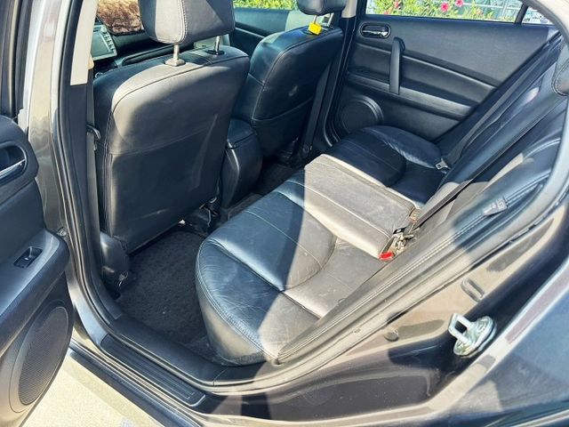 誠宏嚴選2010年Mazda6 2.0cc 豪華版 定速/雙電動椅/雙恆溫空調  第13張相片