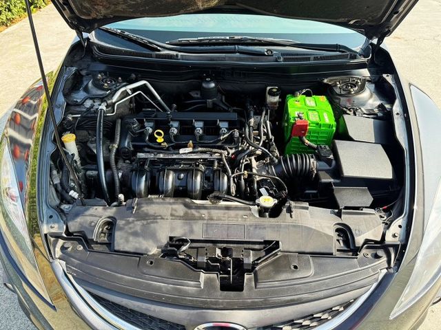 誠宏嚴選2010年Mazda6 2.0cc 豪華版 定速/雙電動椅/雙恆溫空調  第15張相片