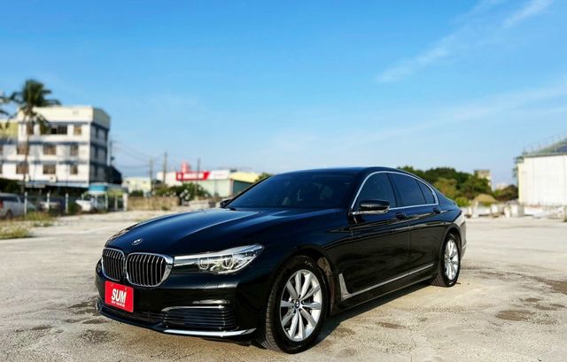 誠宏嚴選2016年BMW 730I 2.0cc 氣壓懸吊/電子避震/車門自動吸附/360環景  第1張相片