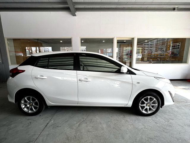 YARIS 1.5  第4張相片