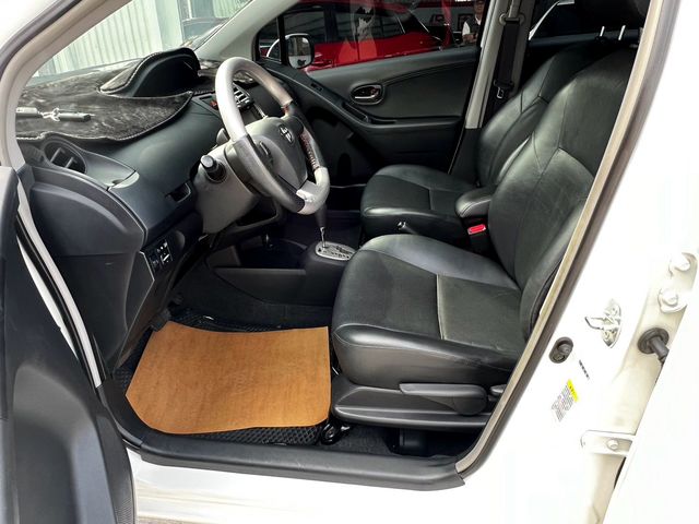 YARIS 1.5  第8張相片