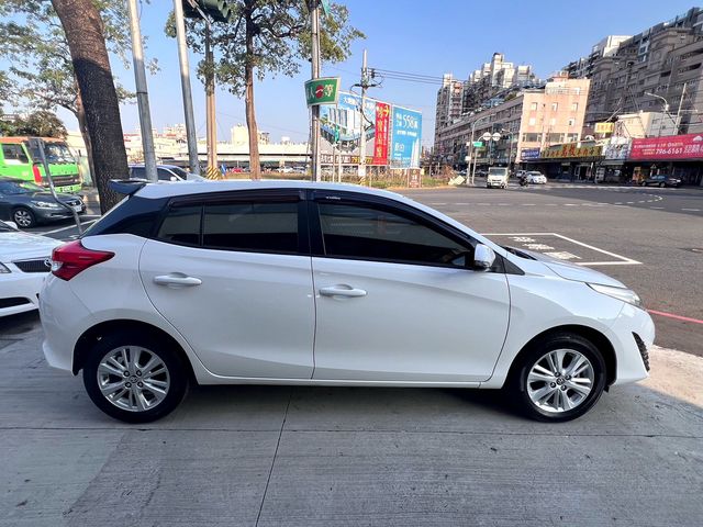 YARIS 1.5  第4張相片