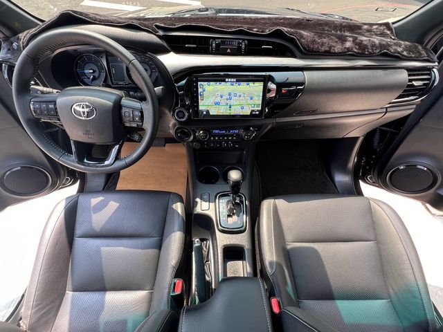 HILUX  第7張相片