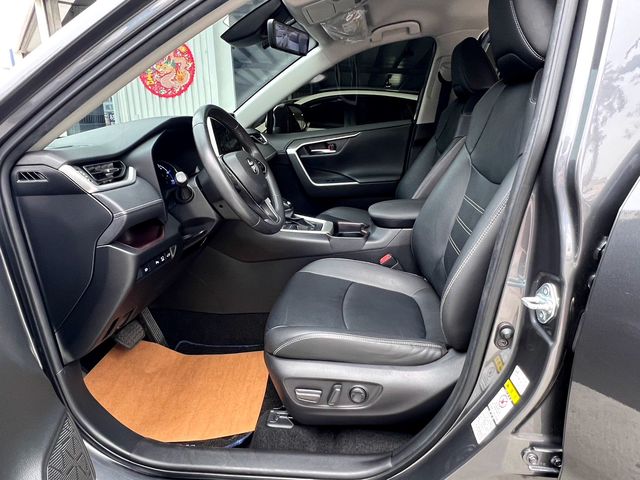 RAV4 2.5 HV  第8張相片