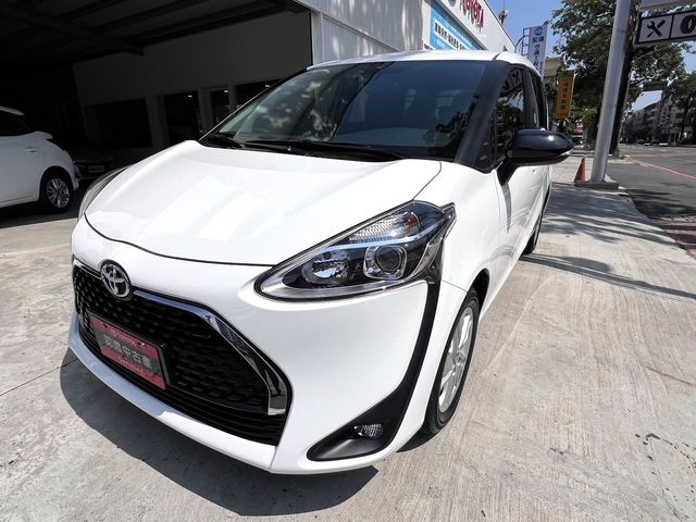 SIENTA 1.8  第1張相片