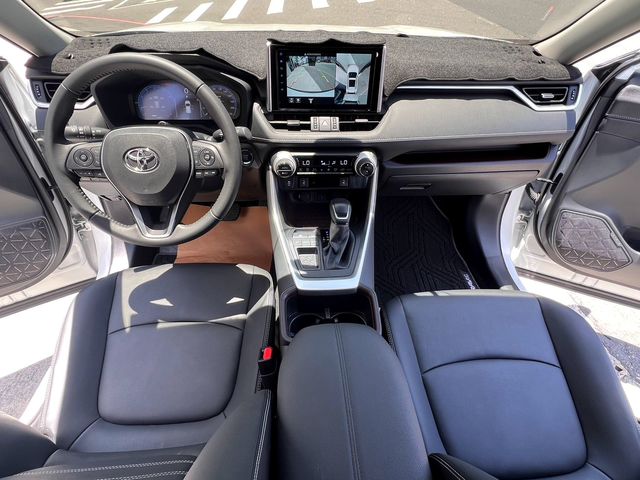 RAV4 2.0  第7張相片
