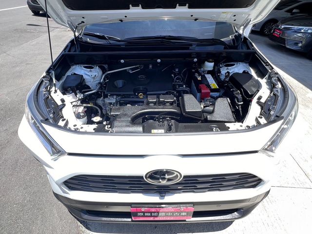 RAV4 2.0  第10張相片