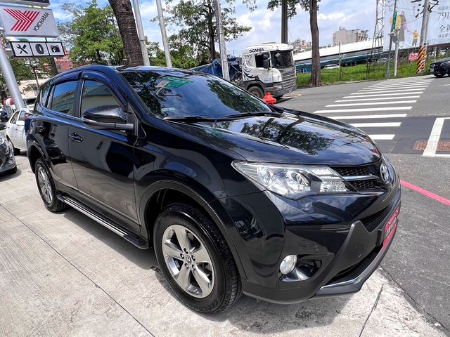 RAV4 2.0  第3張相片