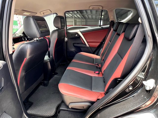 RAV4 2.0  第9張相片