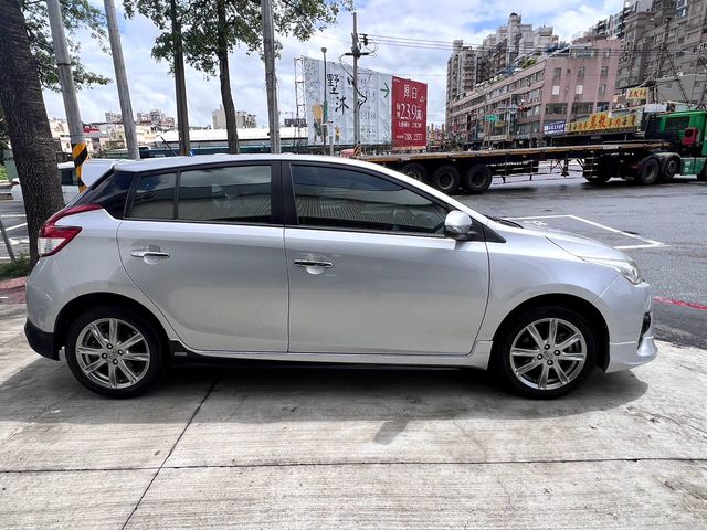 YARIS 1.5S  第4張相片