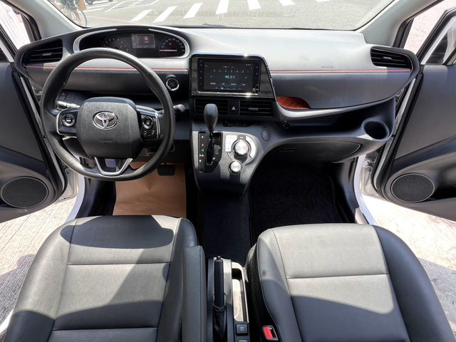 SIENTA 1.8  第7張相片