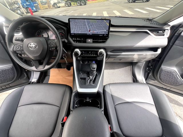 RAV4 2.0  第7張相片
