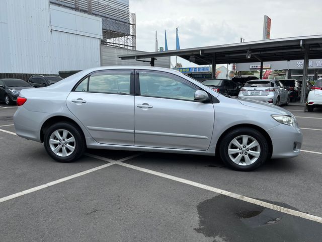 ALTIS 1.8  第4張相片