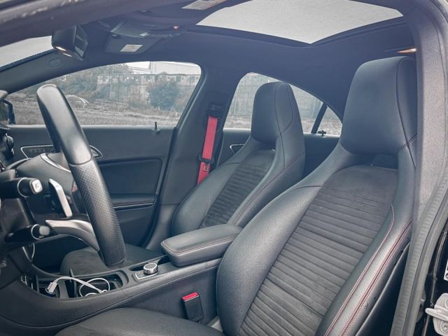 Mercedes-Benz/賓士 CLA250  第7張相片