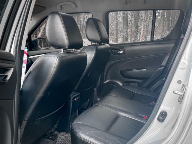 Suzuki SWIFT  第2張相片