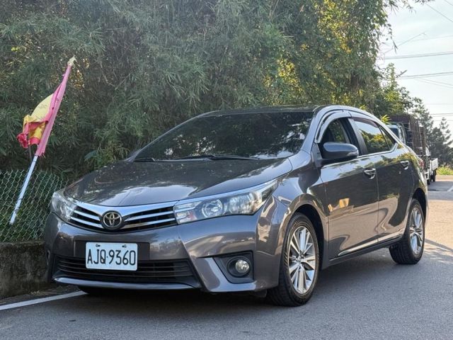 Toyota ALTIS  第5張相片