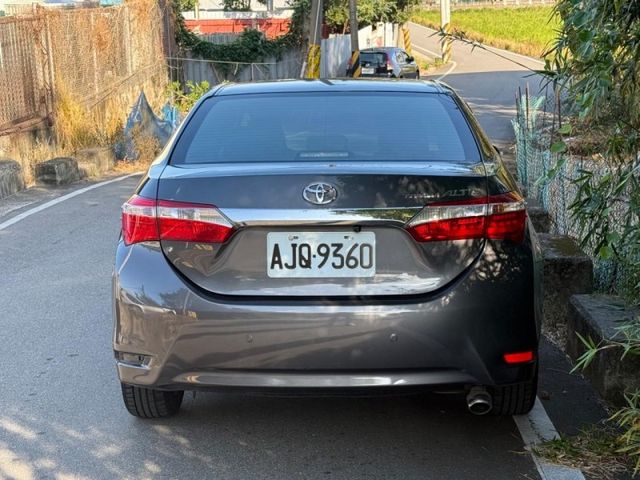 Toyota ALTIS  第8張相片