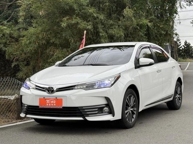 Toyota ALTIS  第4張相片