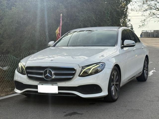 Mercedes-Benz/賓士 E-CLASS  第3張相片