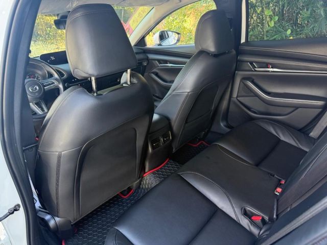 Mazda Mazda3  第10張相片