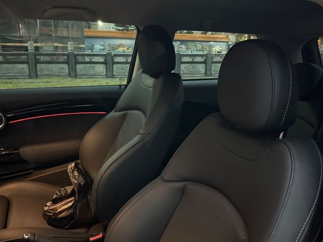 MINI Coupe  第7張相片