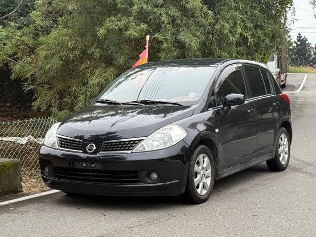 Nissan Tiida  第4張相片