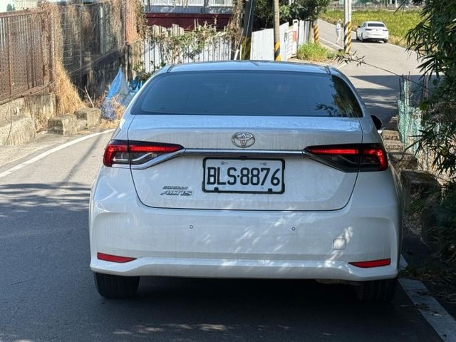 Toyota ALTIS  第4張相片