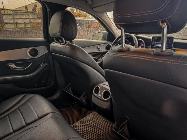 Mercedes-Benz/賓士 C200  第7張相片