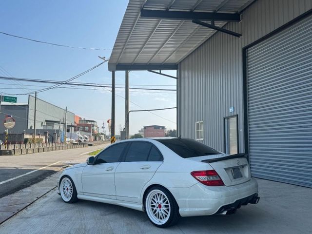 Mercedes-Benz/賓士 C300  第2張相片