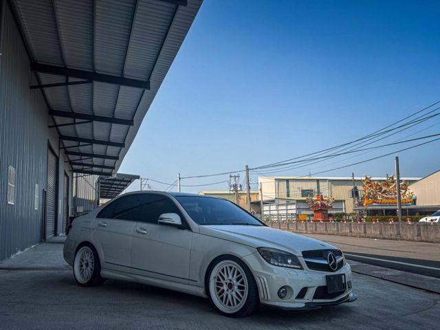 Mercedes-Benz/賓士 C300  第3張相片