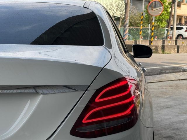 Mercedes-Benz/賓士 C250  第4張相片