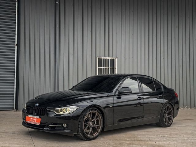 BMW/ 寶馬 320i Sport Line  第1張相片