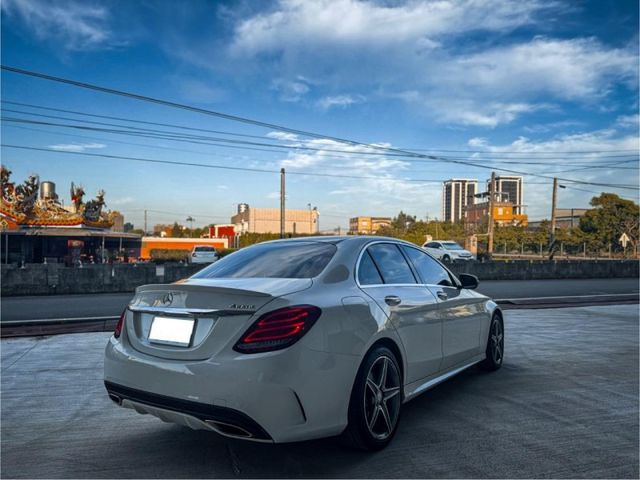 Mercedes-Benz/賓士 C300  第2張相片
