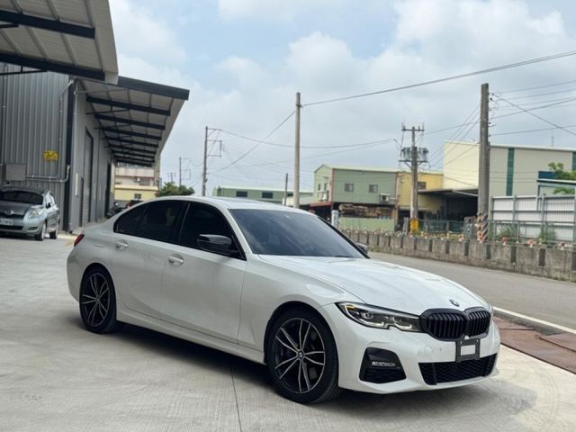 BMW/ 寶馬 330i M Sport  第4張相片