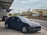 全車包膜消光黑｜中尾段閥門排氣管 電動尾門｜方向盤快控鍵｜換檔撥片 恆溫空調｜雙前座14項電動記憶座椅 後座分離倒覆｜定速巡航  第3張縮圖