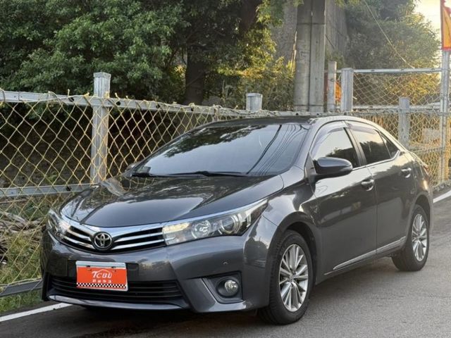 Toyota ALTIS  第1張相片