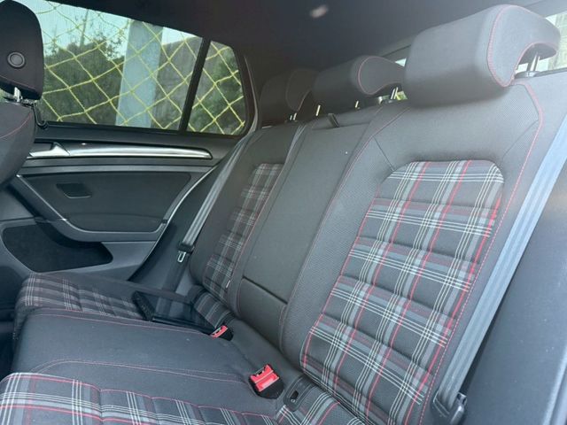 Volkswagen 福斯 Golf GTI  第7張相片