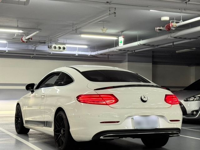 Mercedes-Benz/賓士 C180  第1張相片